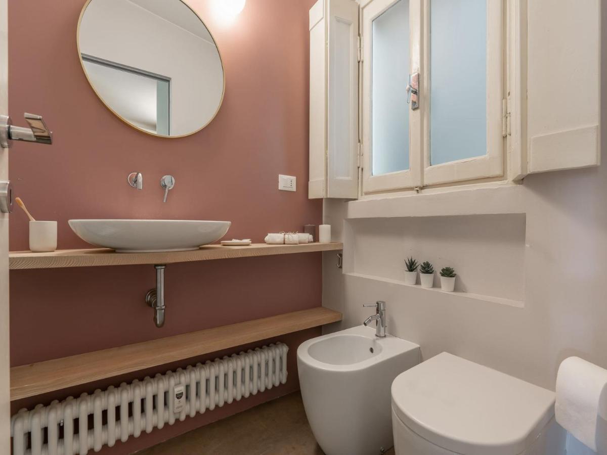 The Best Rent - Lovely One-Bedroom Apartment In Moscova Милан Экстерьер фото